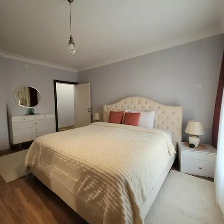 Apartment Kaira Homes 2 *