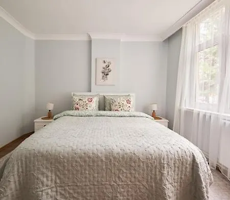 Kaira Homes 2 Apartamento *
