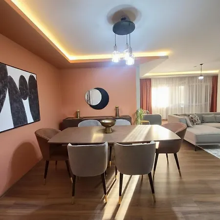 Kaira Homes 2 Apartmán *